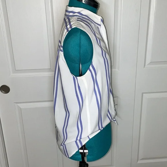 Beachlunchlounge Collection Sleeveless blouse - Picture 2 of 4